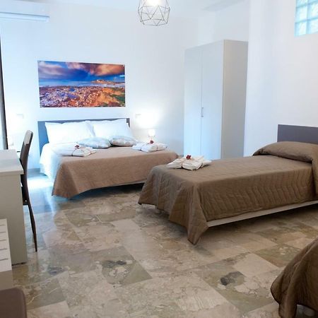 Val Di Noto Rooms Экстерьер фото